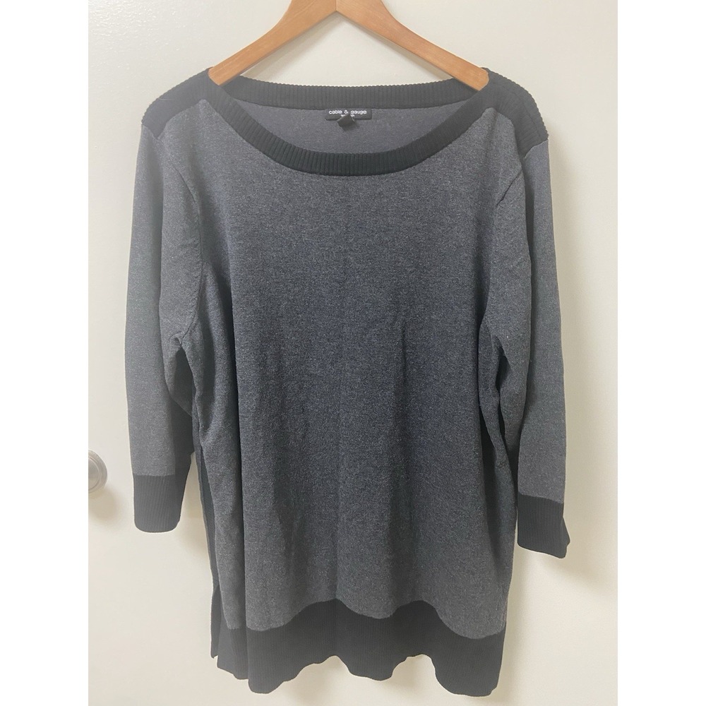 Cable & Gauge Women's Plus 3X Gray & Black Color Block Slenderizing Sweater‎